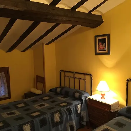La Alpargateria * Villafranca Montes De Oca
