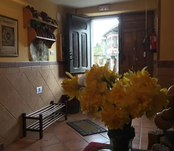 La Alpargateria Nocleg ze śniadaniem Villafranca Montes De Oca